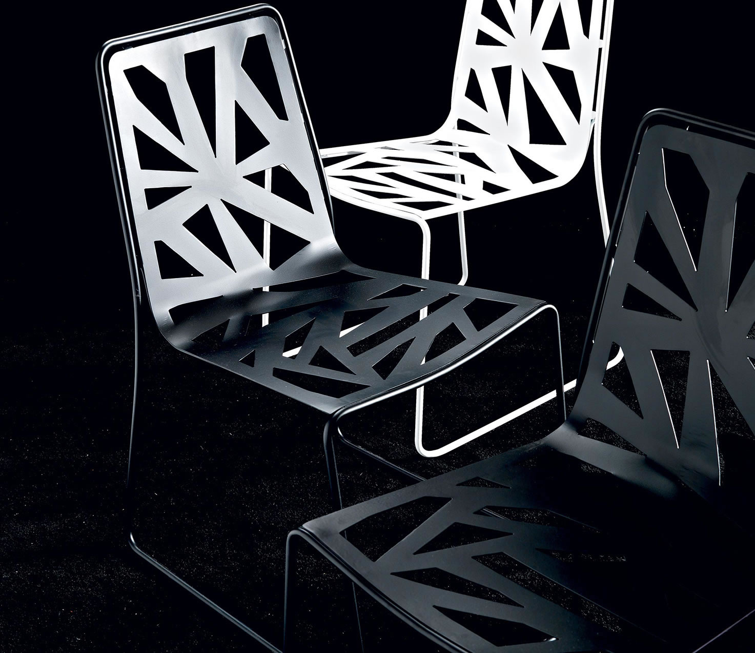 DOMINO Collection